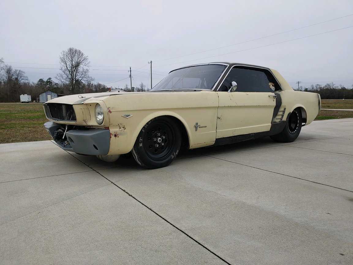 PERRY 65 FORD MUSTANG