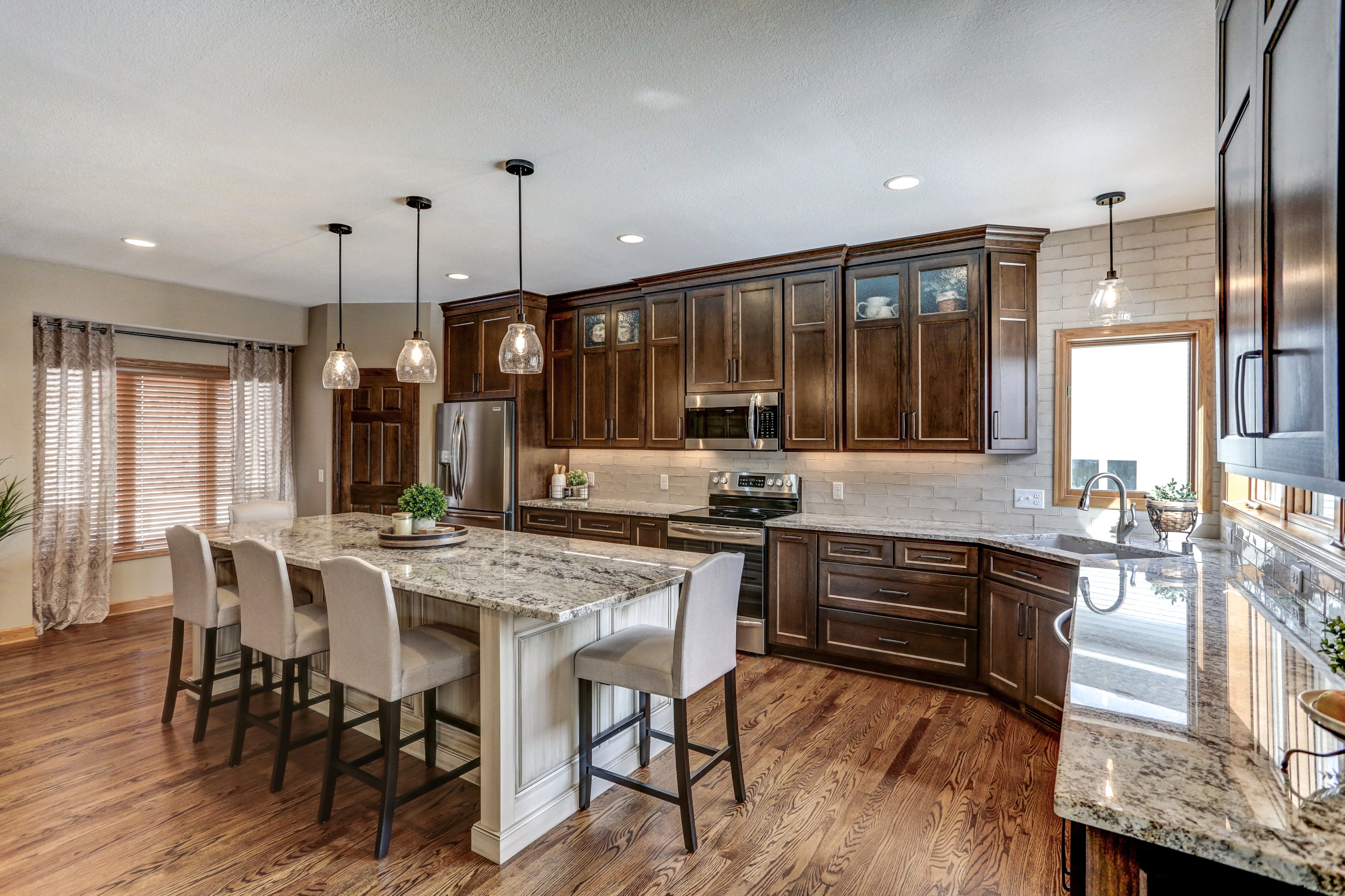 Minnesota Home Construction & Remodeling | Lakewood Construction